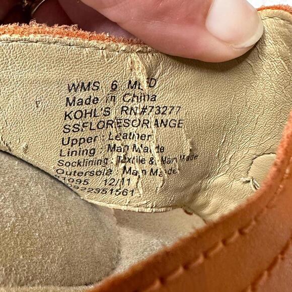 Croft & Barrow Sole (Sense)ability Flower Leather Thong Sandals Orange Women's 6 - Picture 8 of 11